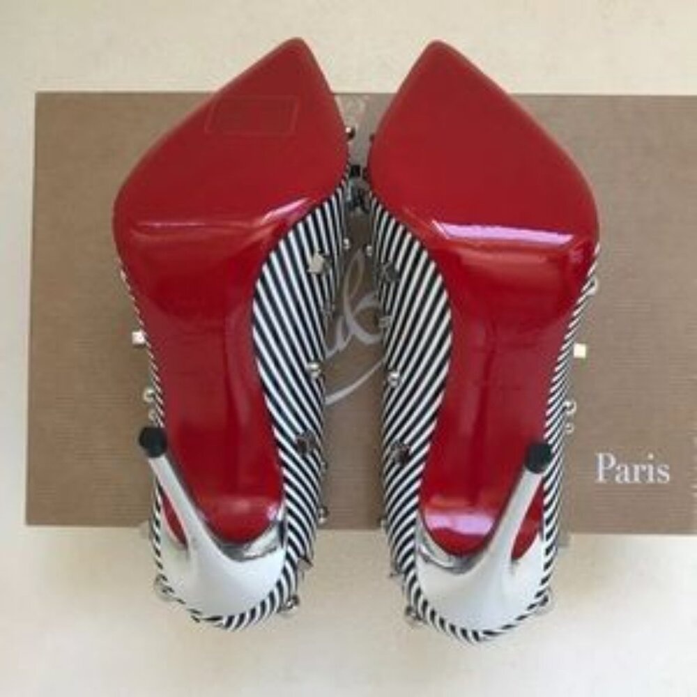 Christian Louboutin - Picture 3 of 4